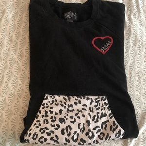 Metal Mulisha kangaroo pocket crew sweatshirt